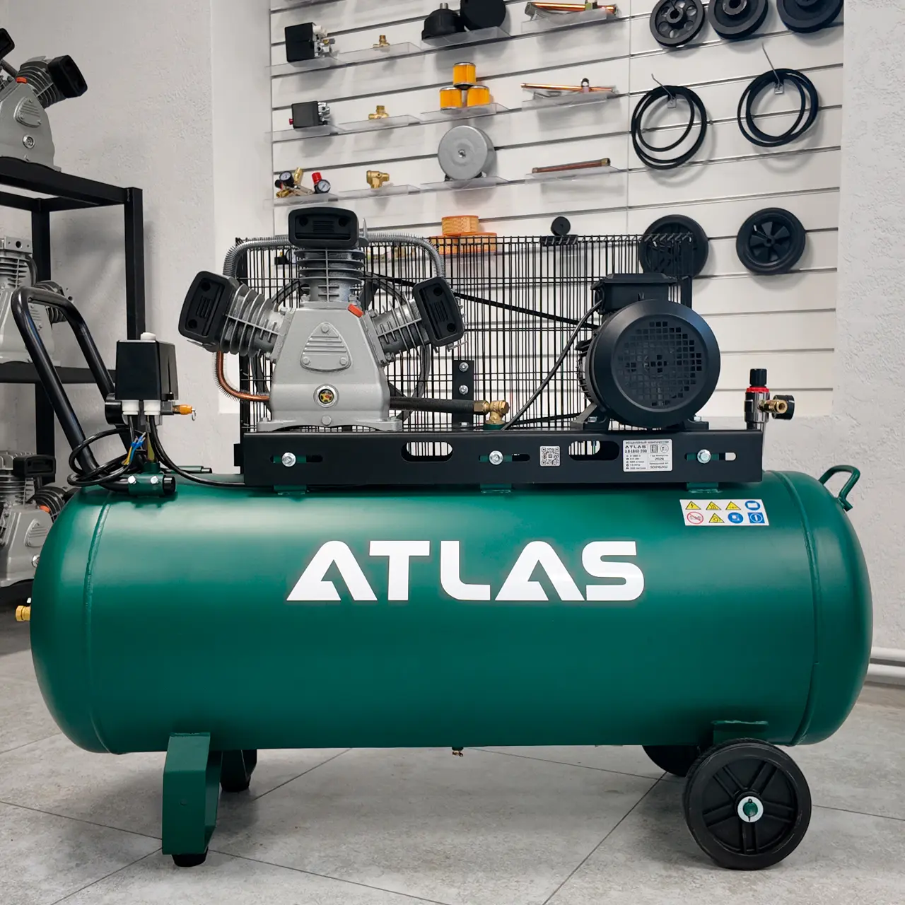 Миниатюра Воздушный компрессор ATLAS-3.0-LB40-200 2