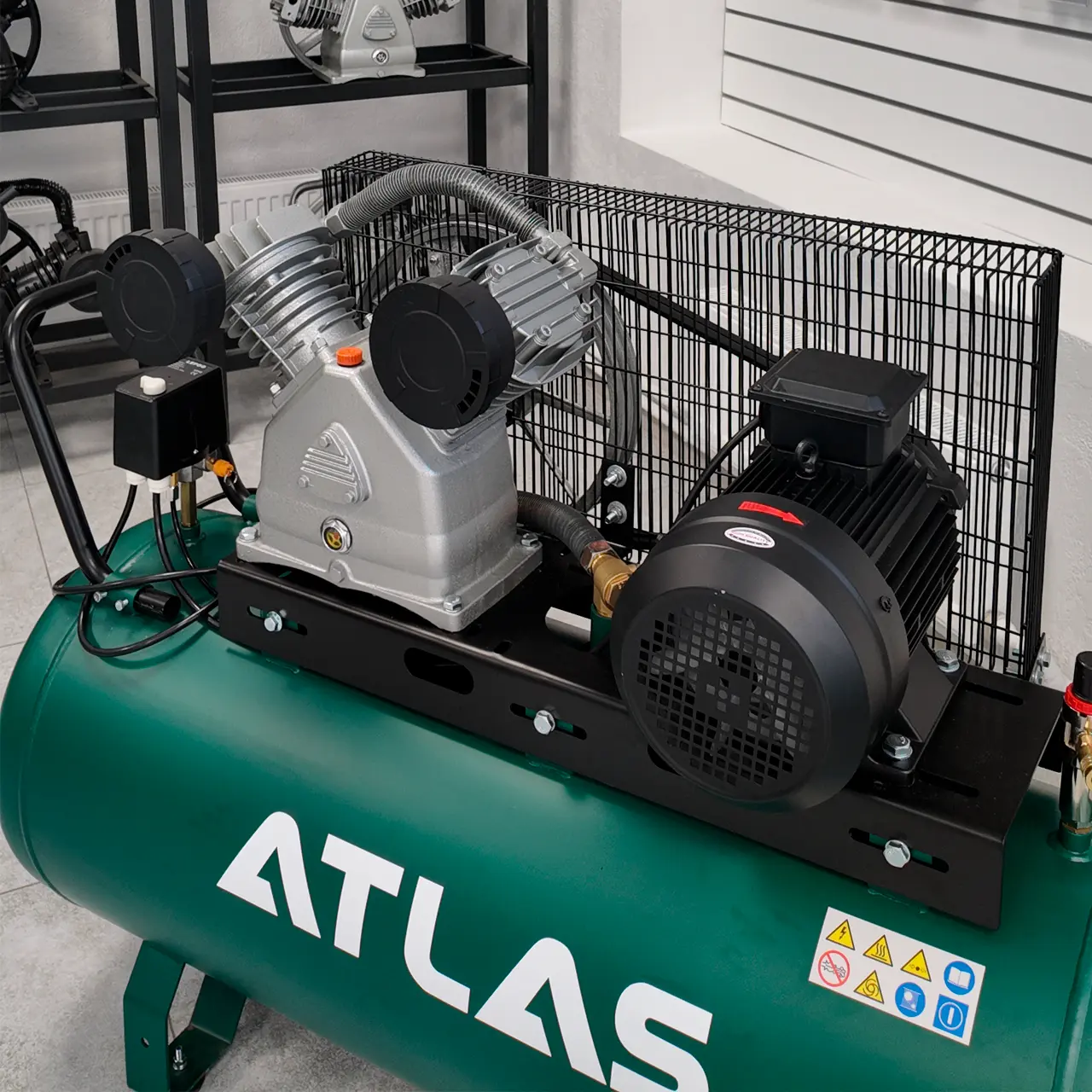 Миниатюра Воздушный компрессор ATLAS-4.0-LB50-200 3